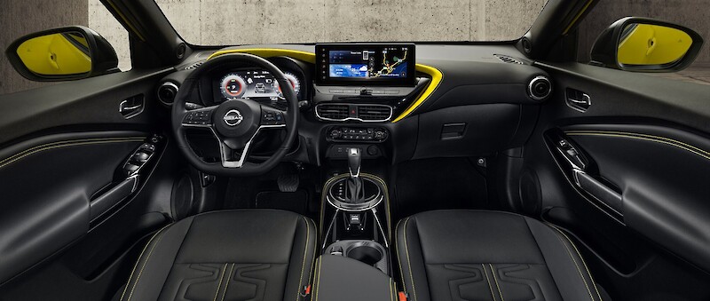 Nissan Juke belső tér, ülések, kormány, műszerfal, kijelzők